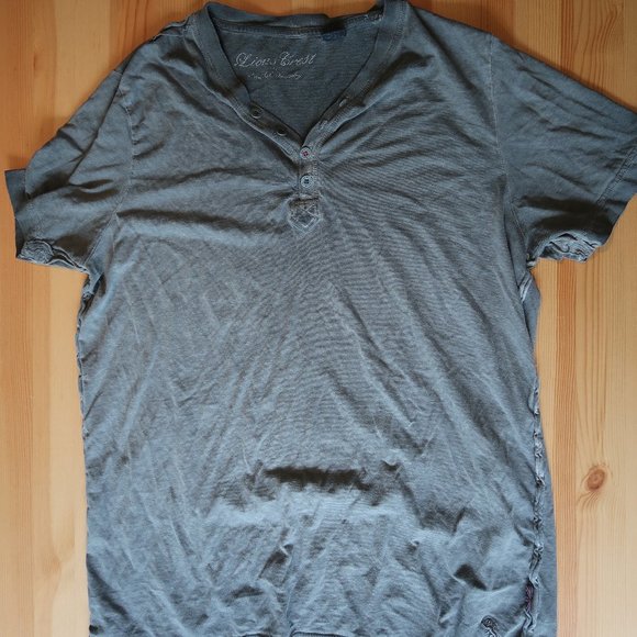 Grey Distressed T-shirt - Picture 1 of 3